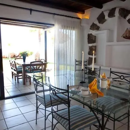 Playa Blanca Sleeps 6 Pool Wifi Playa Blanca (Lanzarote)